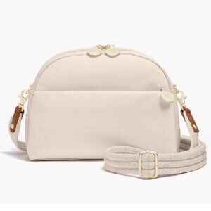 Lo & Sons Nouvelle Crossbody Bag (NWT)
